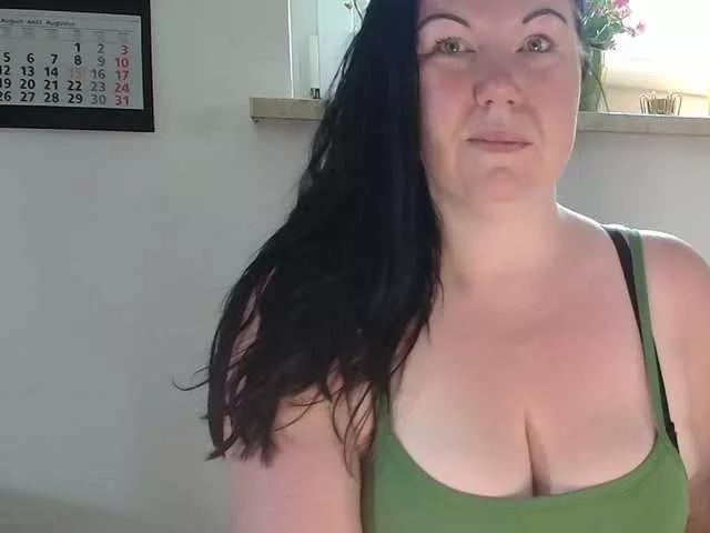 p6w-official on BongaCams 