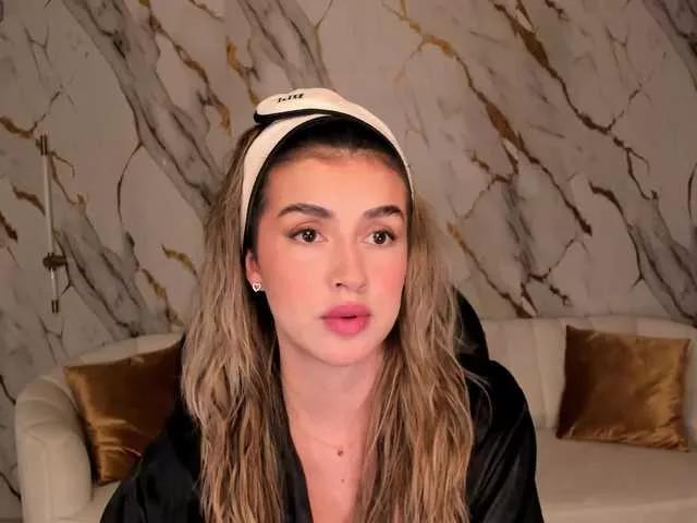 PaulinaSantos1 on BongaCams 