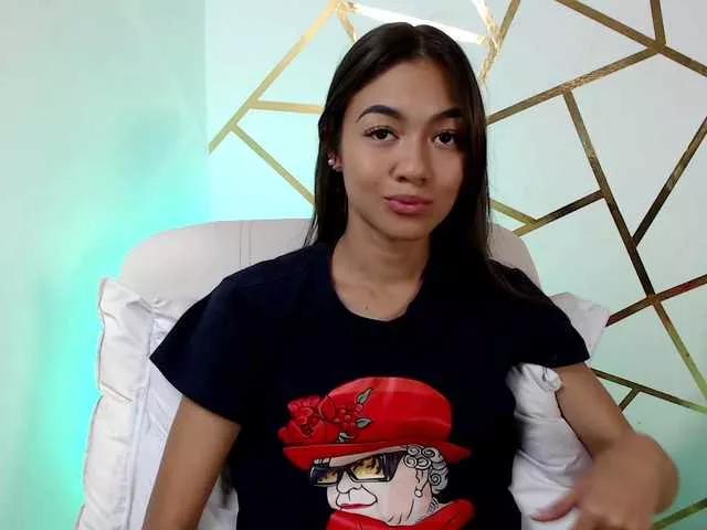 polysamanta on BongaCams 