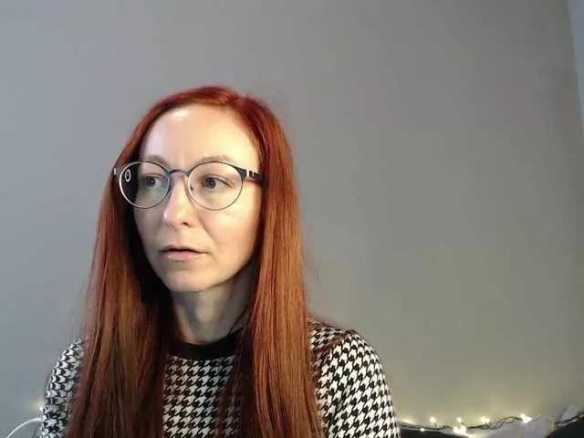 Prettygirl1703 on BongaCams 