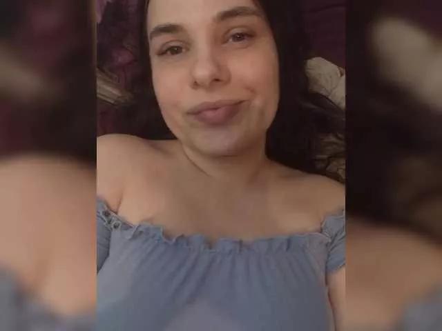PrettyWitch on BongaCams 