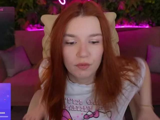 RedShinee on BongaCams 