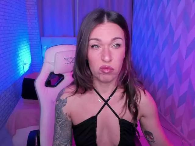 ReginaHawk on BongaCams 