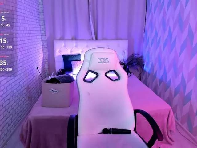 ReginaHawk on BongaCams 