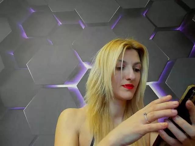 rileylannaxxx on BongaCams 