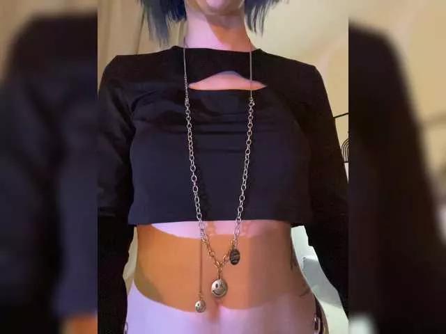 rionaakira on BongaCams 