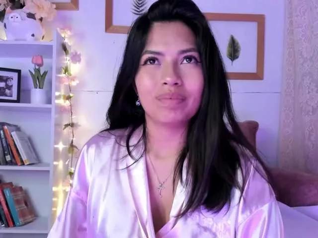 Rosielee on BongaCams 