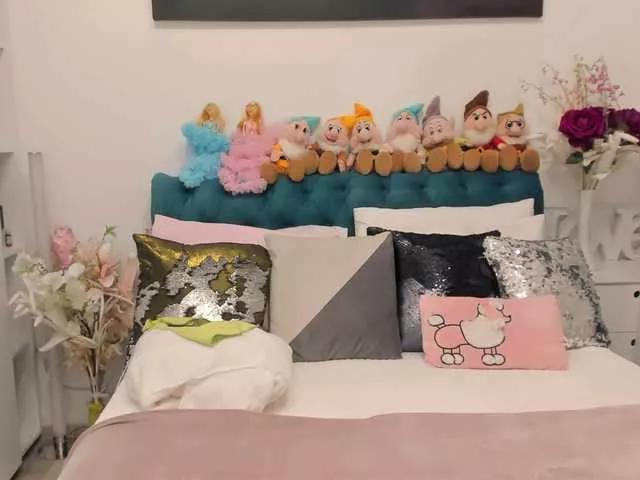 SalomeJade on BongaCams 