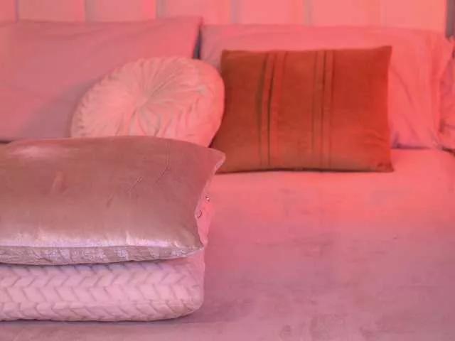 Saryhott on BongaCams 