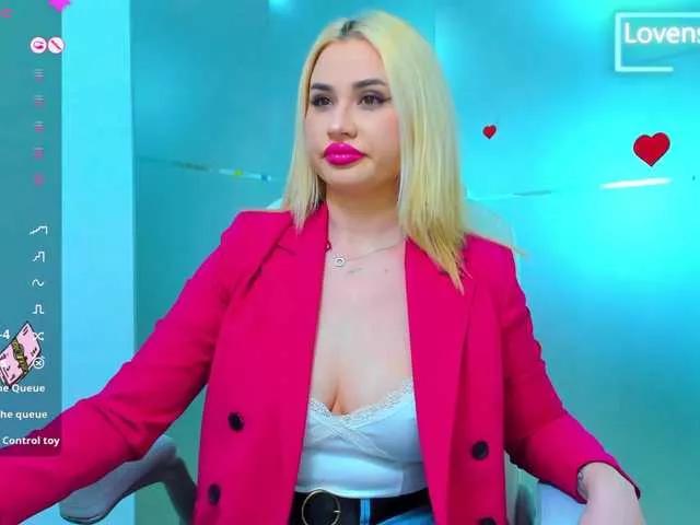 sassyqueen on BongaCams 