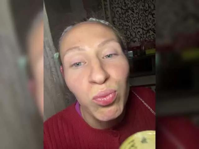 Saveta on BongaCams 