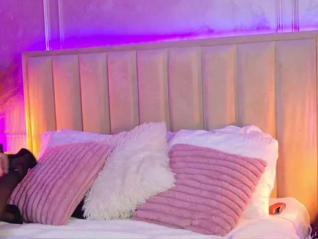 sereneloving on BongaCams 