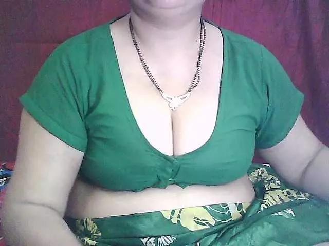 sexycharu on BongaCams 