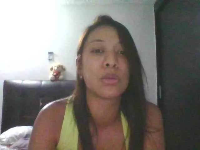 Sharonlatin4 on BongaCams 