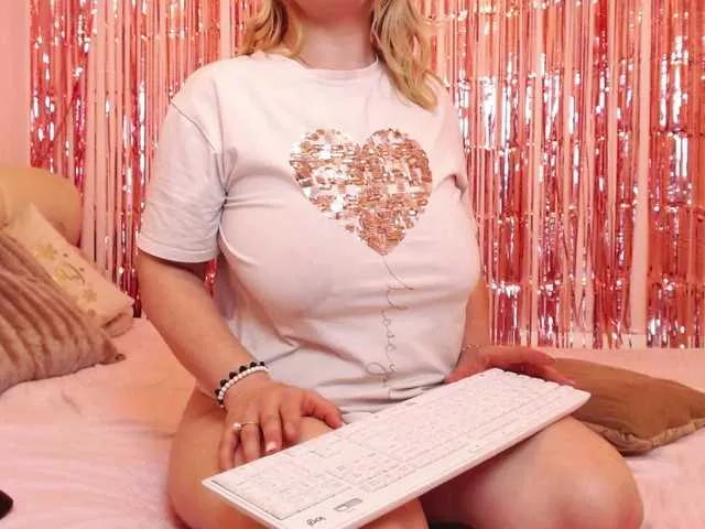 SherrySquirts on BongaCams 