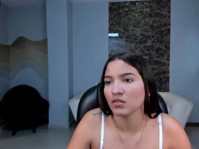 SiennaParker on BongaCams 