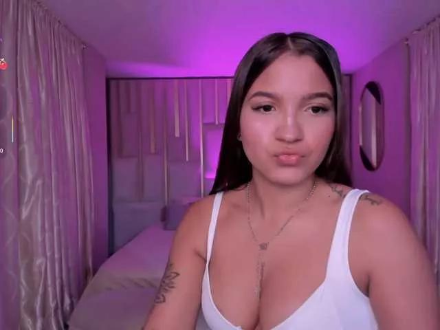 SiennaParker on BongaCams 