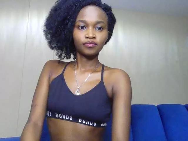 Sierraxoxox on BongaCams 