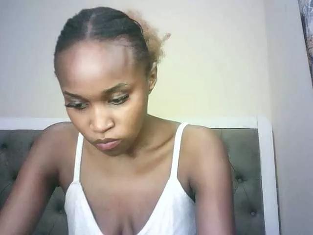 Sierraxoxox on BongaCams 