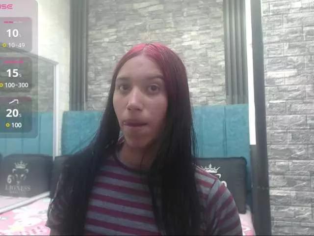 skinny-brenda on BongaCams 