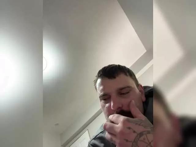 Sledneckz2014 on BongaCams 