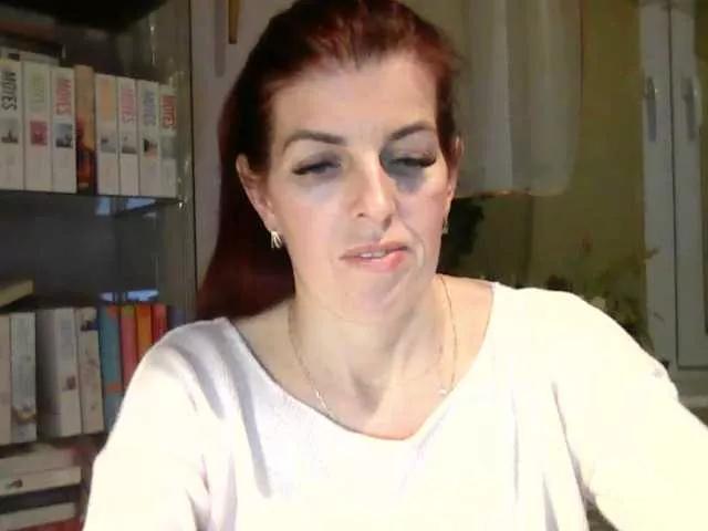 SophieHeart on BongaCams 