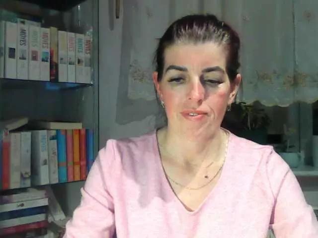 SophieHeart on BongaCams 