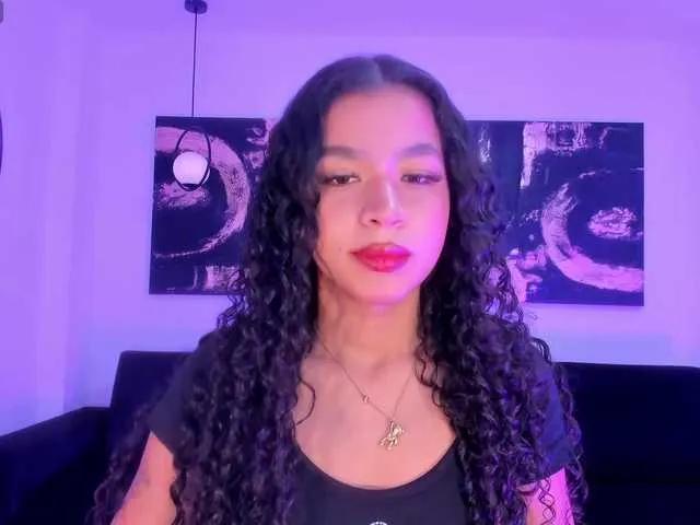 SophieHouston on BongaCams