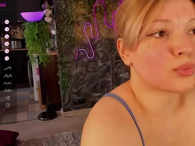 spicy-hotel on BongaCams 