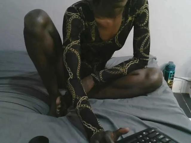 Discover Starpettite, she wants to masturbate for you Starpettite from BongaCams