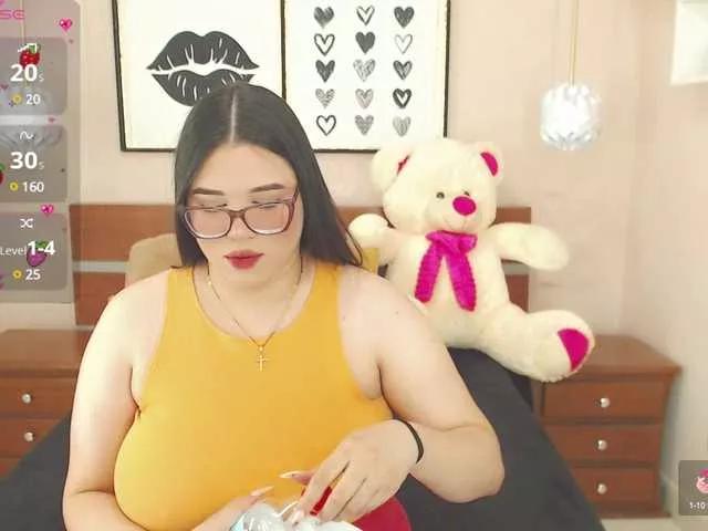 sweet-pink on BongaCams 