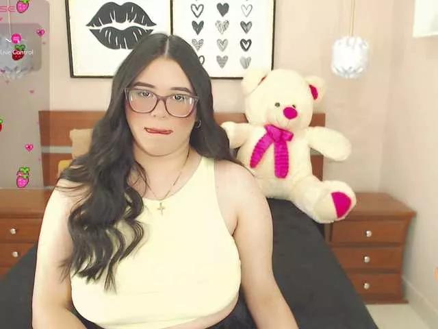 sweet-pink on BongaCams 