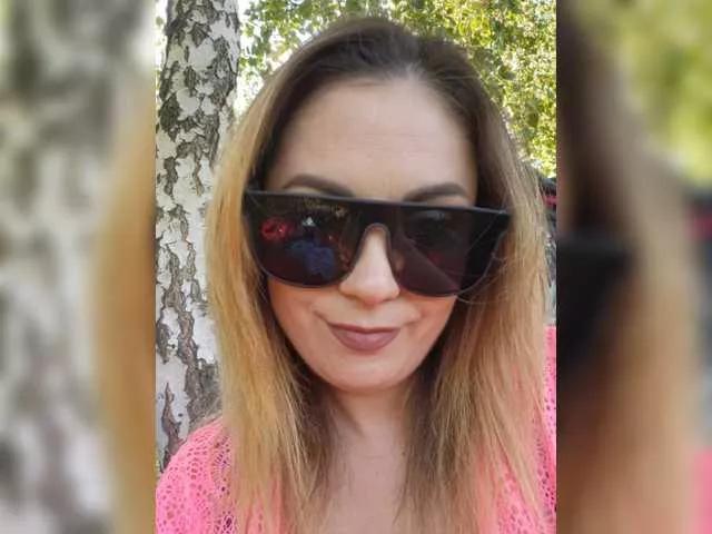 sweetLegs on BongaCams 