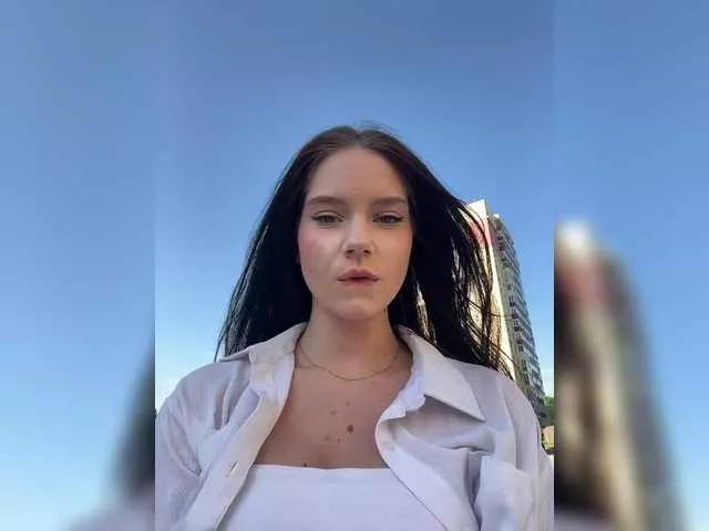 SweetLolllli on BongaCams 