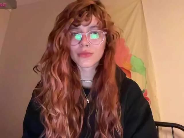 tiksie on BongaCams 