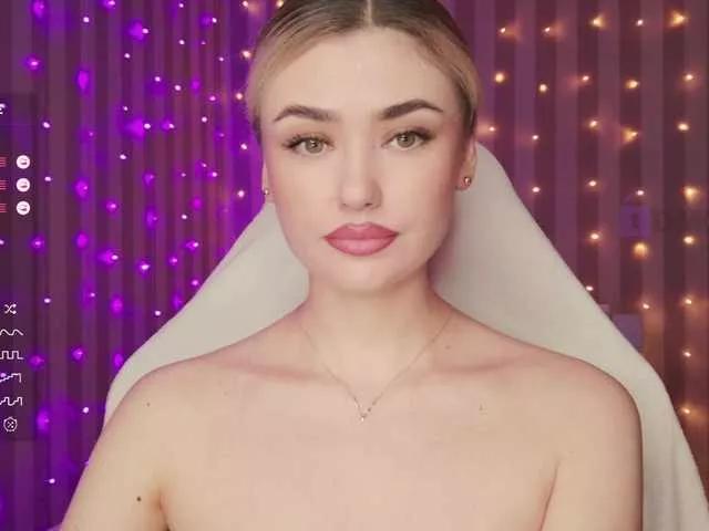 translateenglish on BongaCams 