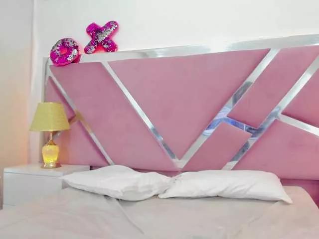 ValentinaColleman on BongaCams 