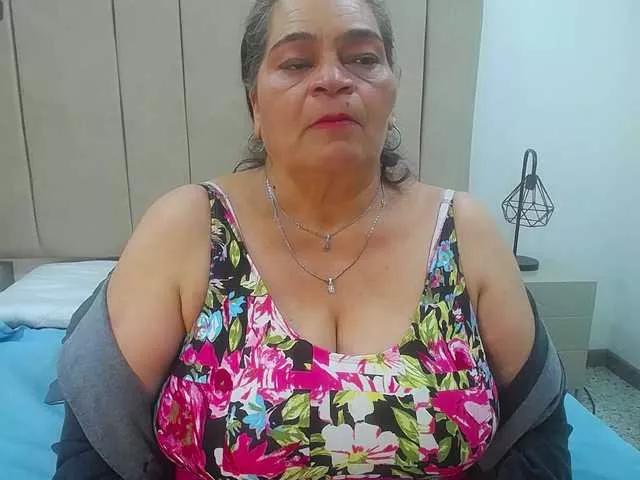 VickyBoobss on BongaCams 