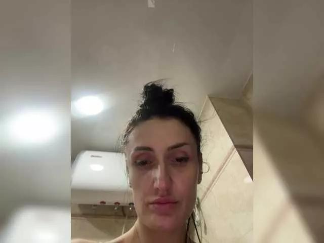 Viktori878 on BongaCams 