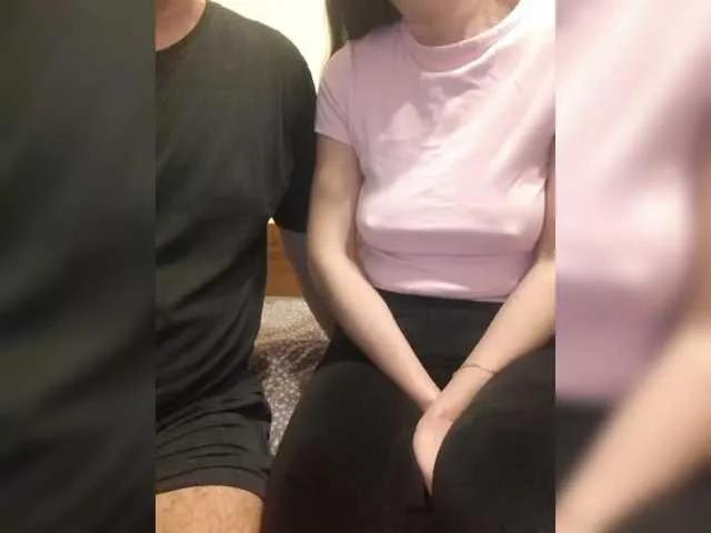 Offline VityaAndLena on BongaCams
