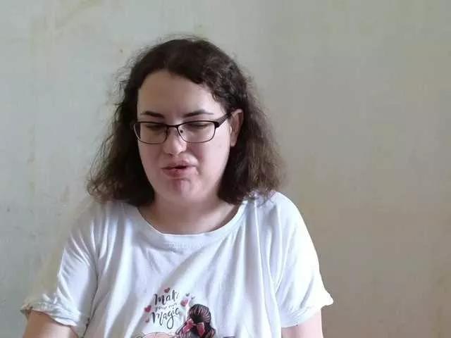 Freechat Vlada-13 on BongaCams