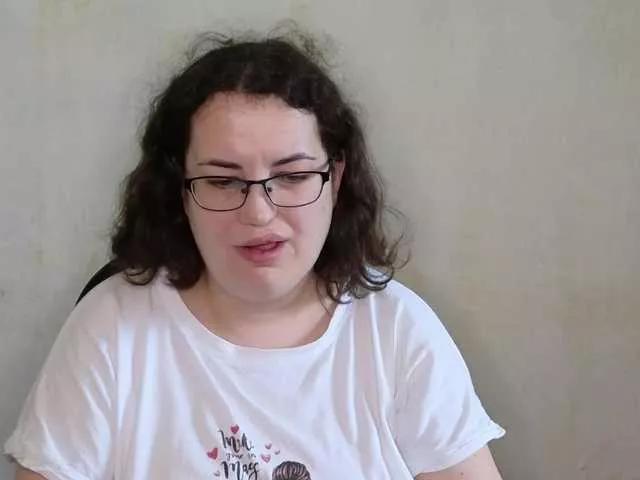 Freechat Vlada-13 on BongaCams