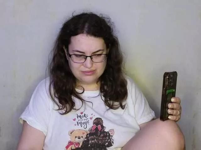 Freechat Vlada-13 on BongaCams
