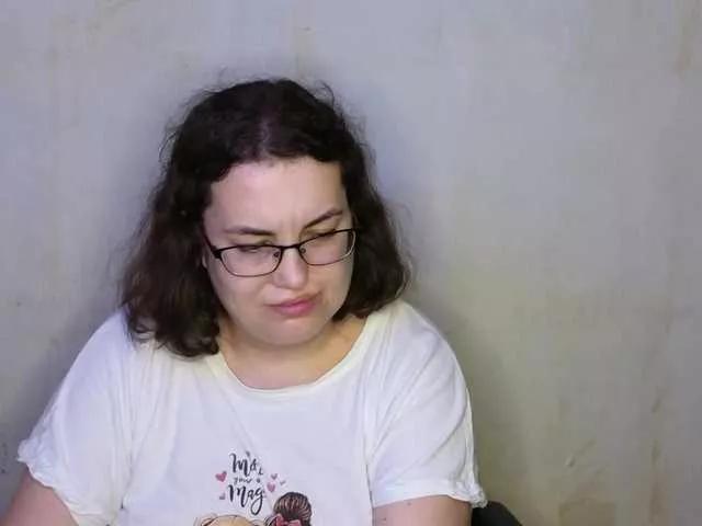 Freechat Vlada-13 on BongaCams