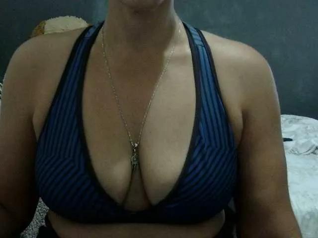 volupmilf on BongaCams 