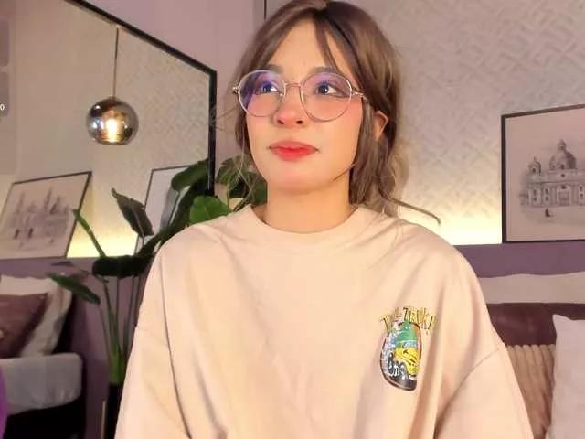 YuqiSun on BongaCams 