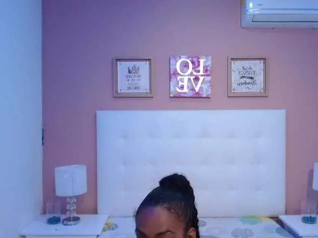 ZOESMITHCH on BongaCams 