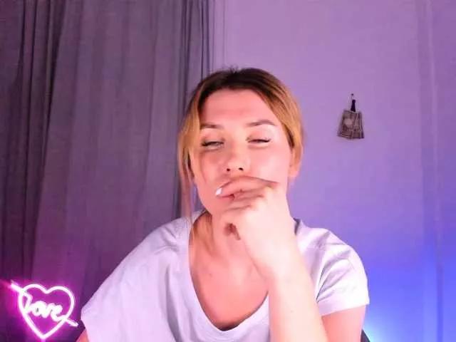 ZoiKissy on BongaCams 