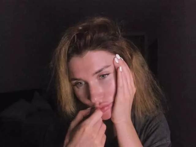 ZoiKissy on BongaCams 