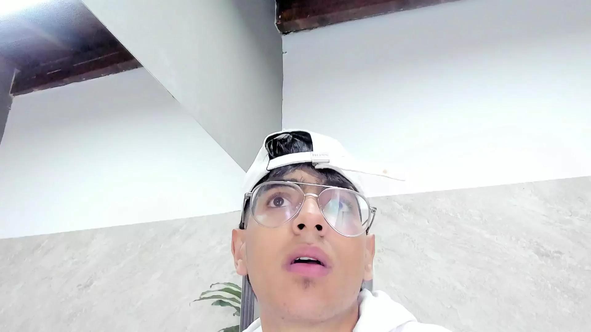 abbychad on Cam4 